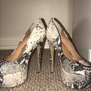 ZiGi girl high heel pumps